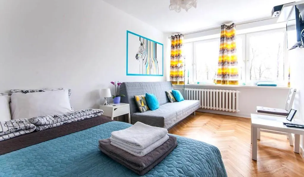 Center Warsaw- Apartamenty Smolna Варшава