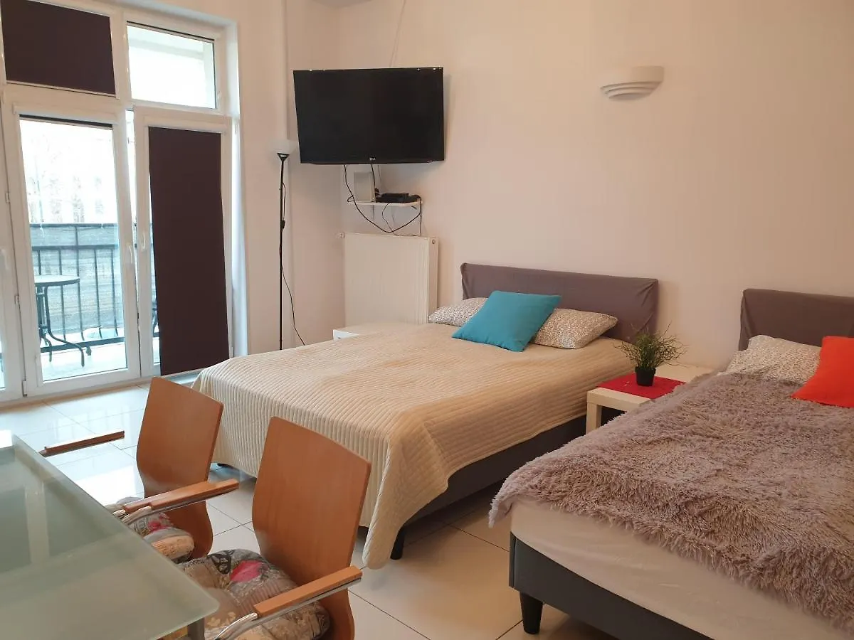 Center Warsaw- Apartamenty Smolna Варшава